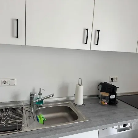 2zimmer Zentrale Lage Stellplatz Urban Light * 에를랑겐