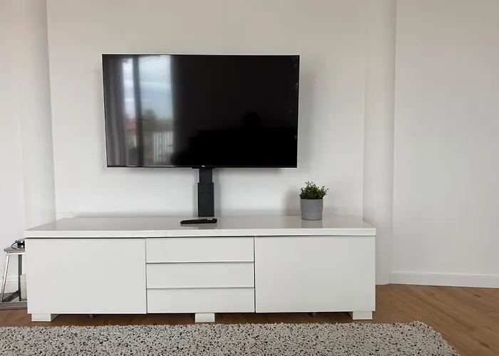 شقة 2zimmer Zentrale Lage Stellplatz Urban Light *