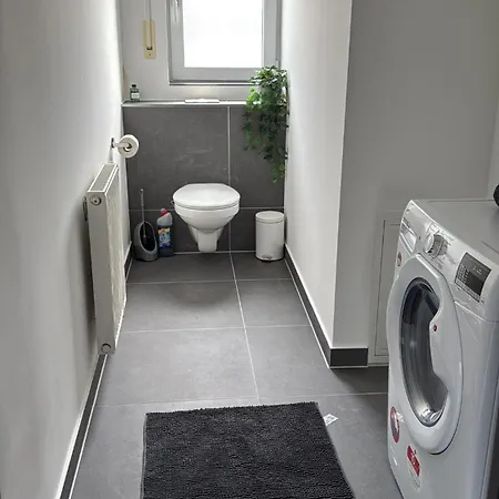 Apartman 2zimmer Zentrale Lage Stellplatz Urban Light Erlangen