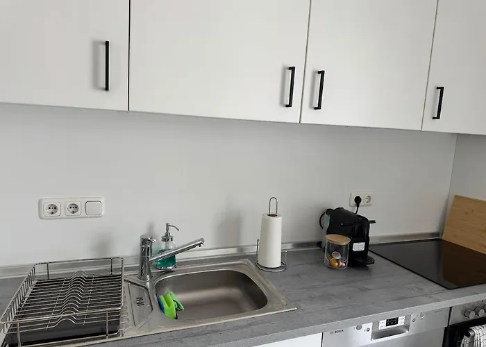2zimmer Zentrale Lage Stellplatz Urban Light * ארלנגן